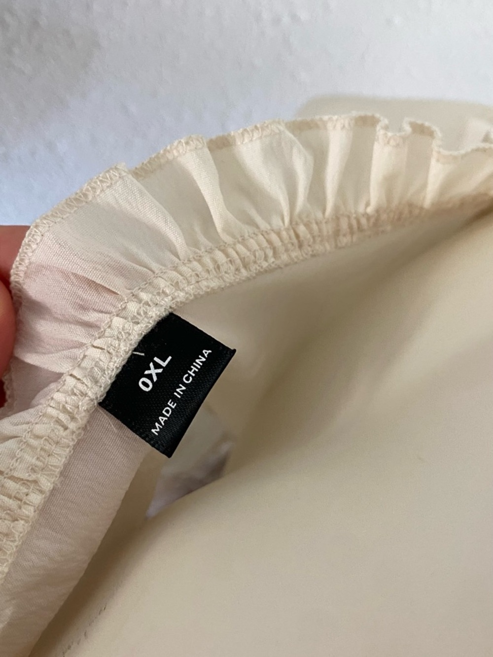 Ivory Ruffle Lace Peasant Blouse - Picture 5 of 5